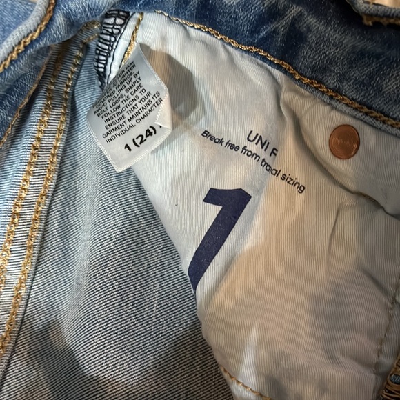 Lucky Brand Uni Fit Jeans - Picture 5 of 6